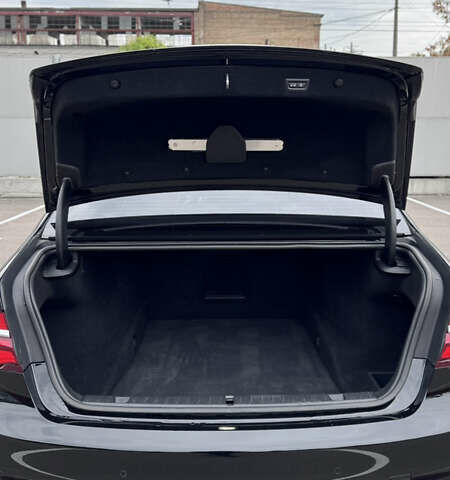 Черный БМВ 7 Серия, объемом двигателя 3 л и пробегом 100 тыс. км за 30000 $, фото 16 на Automoto.ua