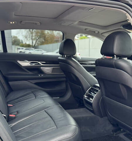 Черный БМВ 7 Серия, объемом двигателя 3 л и пробегом 100 тыс. км за 30000 $, фото 13 на Automoto.ua