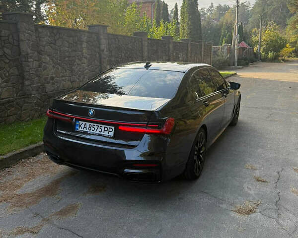 Черный БМВ 7 Серия, объемом двигателя 3 л и пробегом 80 тыс. км за 39500 $, фото 5 на Automoto.ua