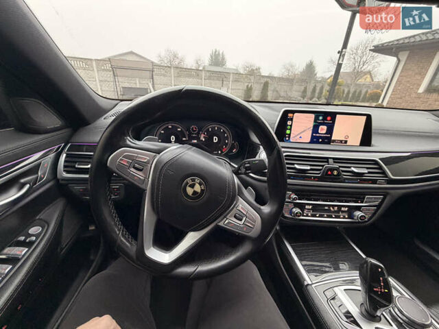 Чорний БМВ 7 Серія, об'ємом двигуна 3 л та пробігом 179 тис. км за 35000 $, фото 10 на Automoto.ua