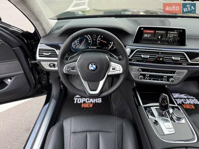 Черный БМВ 7 Серия, объемом двигателя 2.98 л и пробегом 136 тыс. км за 32800 $, фото 72 на Automoto.ua