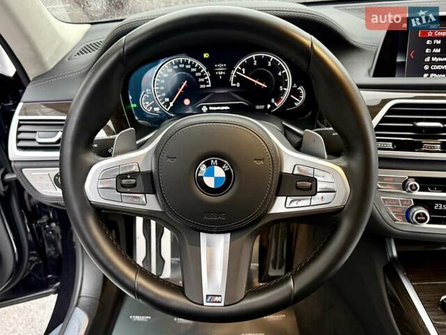 Черный БМВ 7 Серия, объемом двигателя 2.99 л и пробегом 102 тыс. км за 35900 $, фото 36 на Automoto.ua