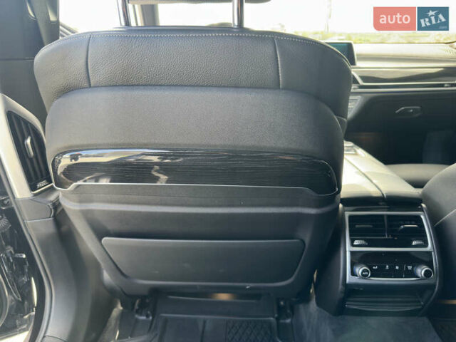 Черный БМВ 7 Серия, объемом двигателя 3 л и пробегом 173 тыс. км за 33000 $, фото 51 на Automoto.ua