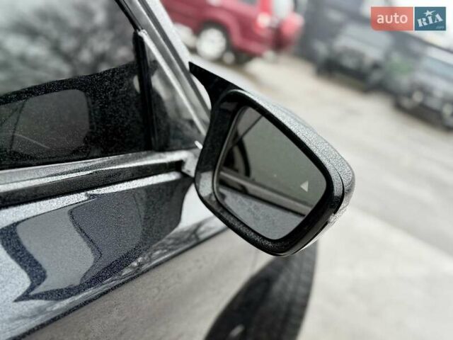 Черный БМВ 7 Серия, объемом двигателя 2.99 л и пробегом 102 тыс. км за 35900 $, фото 25 на Automoto.ua