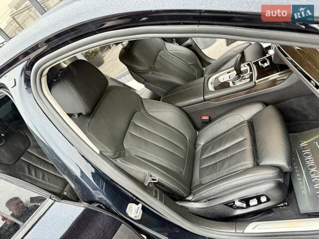Черный БМВ 7 Серия, объемом двигателя 2.99 л и пробегом 102 тыс. км за 35900 $, фото 54 на Automoto.ua