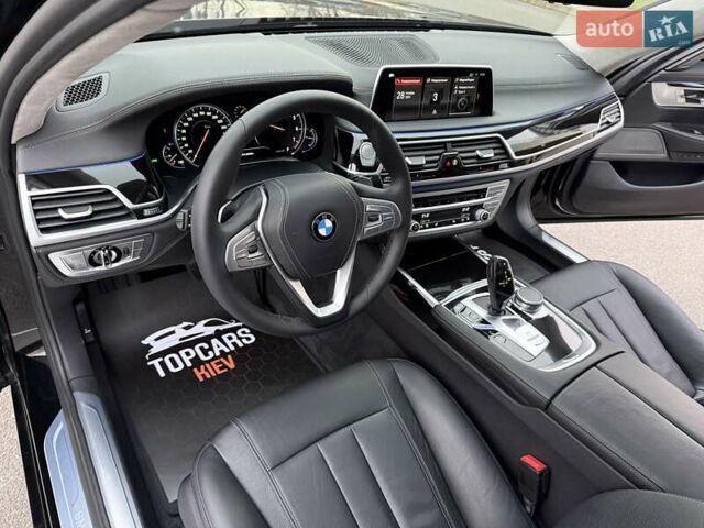 Черный БМВ 7 Серия, объемом двигателя 2.98 л и пробегом 136 тыс. км за 32800 $, фото 67 на Automoto.ua