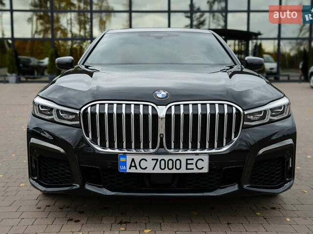 Черный БМВ 7 Серия, объемом двигателя 4.39 л и пробегом 118 тыс. км за 59888 $, фото 3 на Automoto.ua