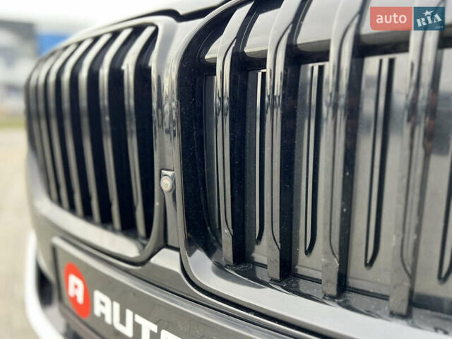 Черный БМВ 7 Серия, объемом двигателя 3 л и пробегом 75 тыс. км за 59000 $, фото 12 на Automoto.ua