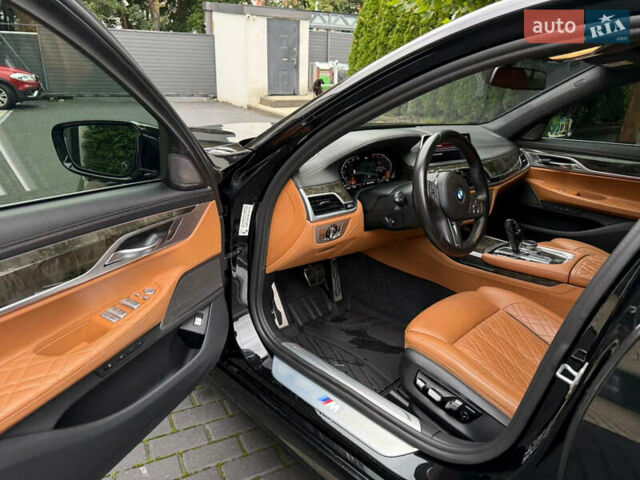 Черный БМВ 7 Серия, объемом двигателя 2.99 л и пробегом 71 тыс. км за 71000 $, фото 11 на Automoto.ua