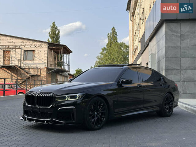 Чорний БМВ 7 Серія, об'ємом двигуна 3 л та пробігом 165 тис. км за 48950 $, фото 8 на Automoto.ua