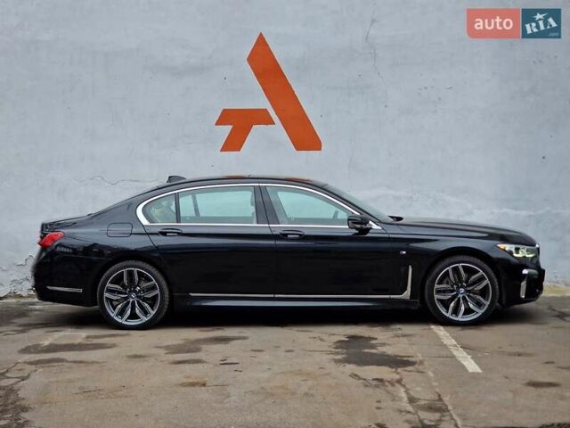 Черный БМВ 7 Серия, объемом двигателя 3 л и пробегом 116 тыс. км за 50990 $, фото 21 на Automoto.ua