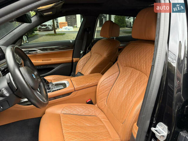 Черный БМВ 7 Серия, объемом двигателя 2.99 л и пробегом 71 тыс. км за 71000 $, фото 9 на Automoto.ua