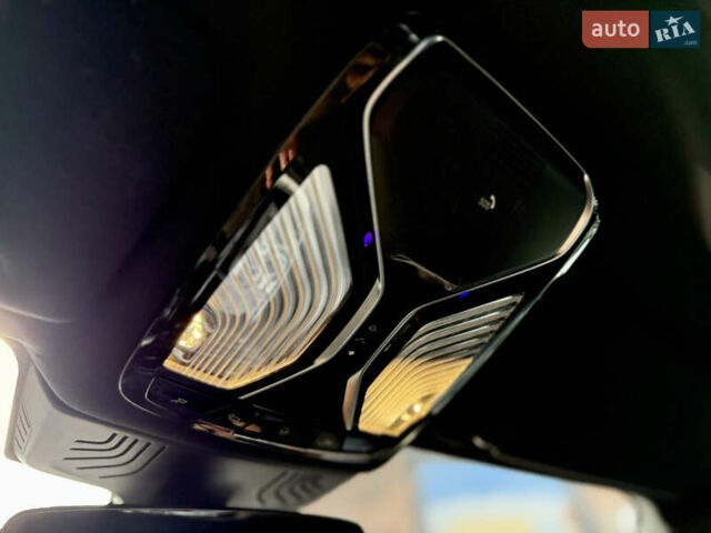 Чорний БМВ 7 Серія, об'ємом двигуна 3 л та пробігом 168 тис. км за 42000 $, фото 28 на Automoto.ua