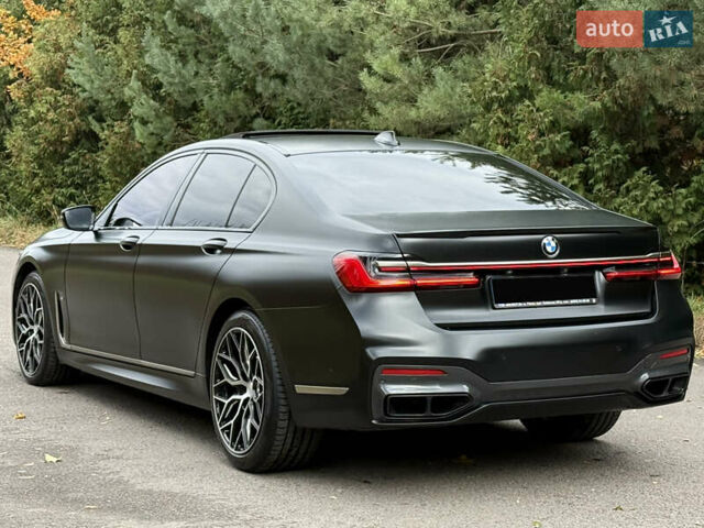 Черный БМВ 7 Серия, объемом двигателя 3 л и пробегом 107 тыс. км за 74950 $, фото 15 на Automoto.ua