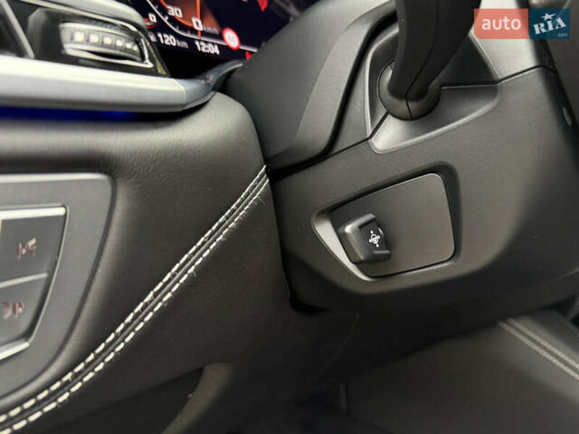 Черный БМВ 7 Серия, объемом двигателя 3 л и пробегом 107 тыс. км за 74950 $, фото 45 на Automoto.ua