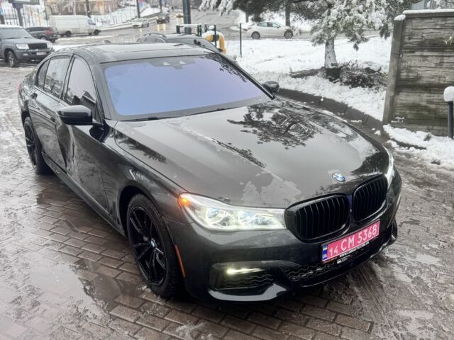 Чорний БМВ 7 Серія, об'ємом двигуна 4.4 л та пробігом 56 тис. км за 25800 $, фото 2 на Automoto.ua