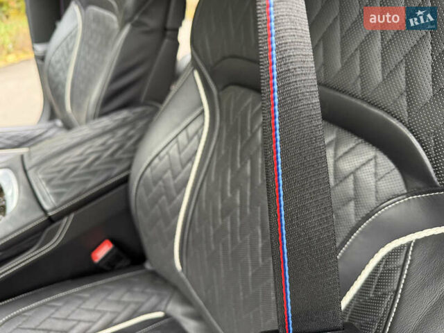 Черный БМВ 7 Серия, объемом двигателя 3 л и пробегом 107 тыс. км за 74950 $, фото 56 на Automoto.ua