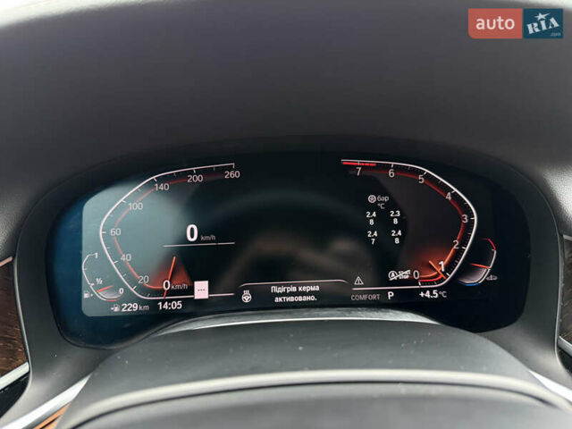 Чорний БМВ 7 Серія, об'ємом двигуна 3 л та пробігом 83 тис. км за 53500 $, фото 26 на Automoto.ua