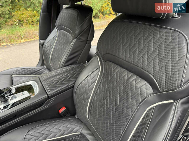 Черный БМВ 7 Серия, объемом двигателя 3 л и пробегом 107 тыс. км за 74950 $, фото 55 на Automoto.ua