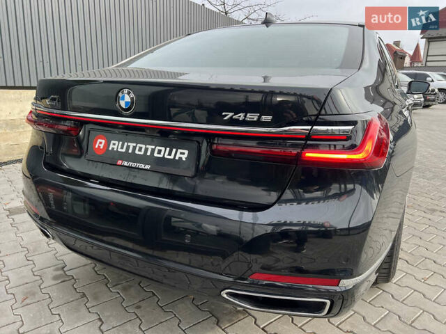 Черный БМВ 7 Серия, объемом двигателя 3 л и пробегом 75 тыс. км за 59000 $, фото 20 на Automoto.ua