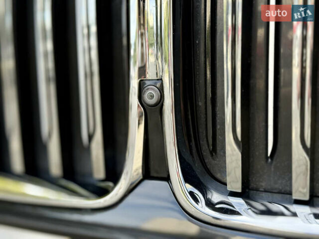 Чорний БМВ 7 Серія, об'ємом двигуна 3 л та пробігом 168 тис. км за 42000 $, фото 7 на Automoto.ua