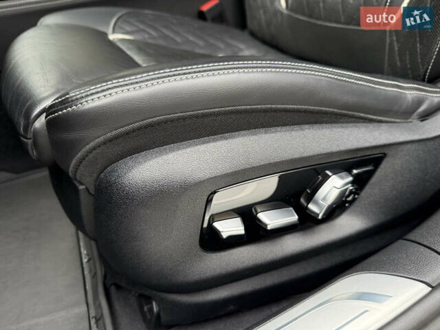 Черный БМВ 7 Серия, объемом двигателя 3 л и пробегом 107 тыс. км за 74950 $, фото 51 на Automoto.ua