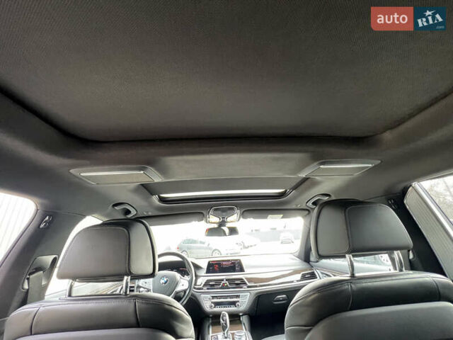 Черный БМВ 7 Серия, объемом двигателя 3 л и пробегом 75 тыс. км за 59000 $, фото 37 на Automoto.ua