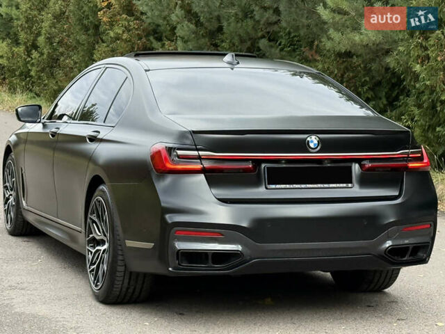 Черный БМВ 7 Серия, объемом двигателя 3 л и пробегом 107 тыс. км за 74950 $, фото 16 на Automoto.ua