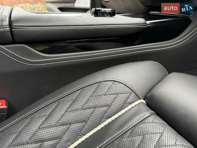 Черный БМВ 7 Серия, объемом двигателя 3 л и пробегом 107 тыс. км за 74950 $, фото 91 на Automoto.ua