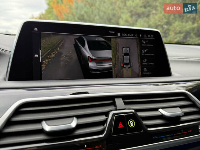 Черный БМВ 7 Серия, объемом двигателя 3 л и пробегом 107 тыс. км за 74950 $, фото 75 на Automoto.ua