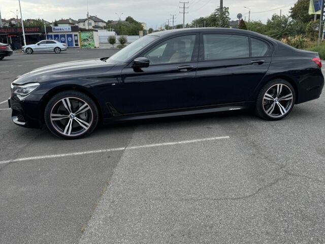 Чорний БМВ 7 Серія, об'ємом двигуна 4.4 л та пробігом 40 тис. км за 40000 $, фото 10 на Automoto.ua