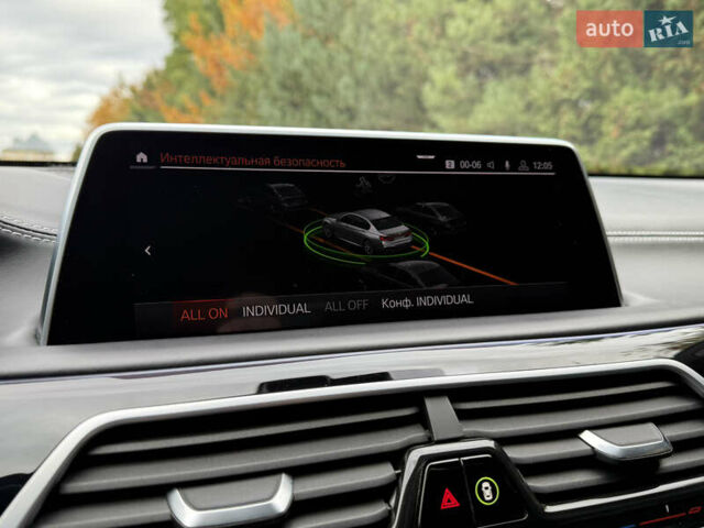 Черный БМВ 7 Серия, объемом двигателя 3 л и пробегом 107 тыс. км за 74950 $, фото 66 на Automoto.ua