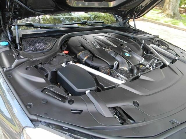 Черный БМВ 7 Серия, объемом двигателя 4.4 л и пробегом 45 тыс. км за 14900 $, фото 19 на Automoto.ua