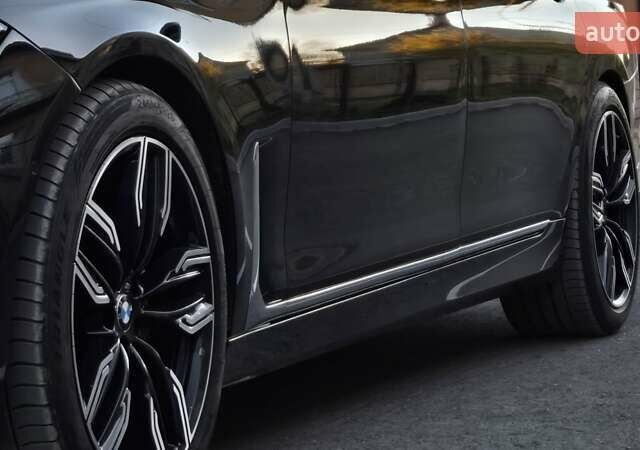 Черный БМВ 7 Серия, объемом двигателя 2.99 л и пробегом 160 тыс. км за 74000 $, фото 15 на Automoto.ua