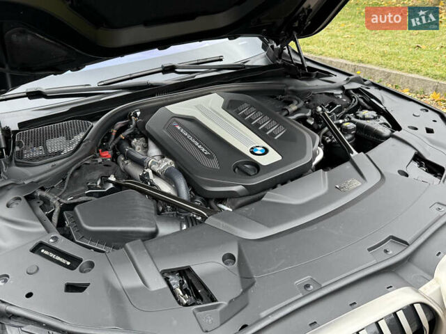 Черный БМВ 7 Серия, объемом двигателя 3 л и пробегом 107 тыс. км за 74950 $, фото 140 на Automoto.ua