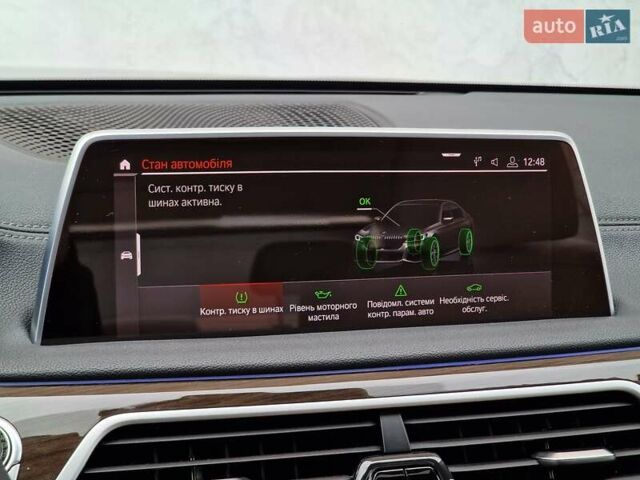 Черный БМВ 7 Серия, объемом двигателя 3 л и пробегом 116 тыс. км за 50990 $, фото 60 на Automoto.ua