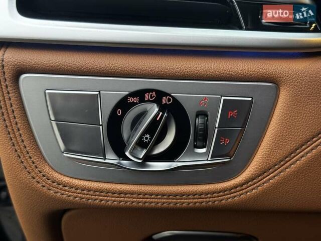 Черный БМВ 7 Серия, объемом двигателя 3 л и пробегом 129 тыс. км за 47750 $, фото 33 на Automoto.ua