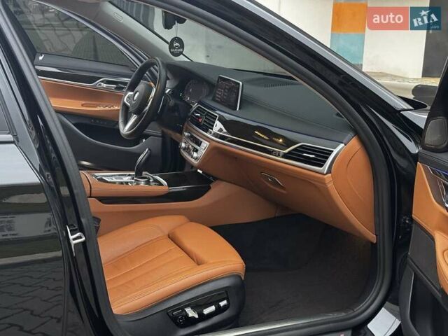 Черный БМВ 7 Серия, объемом двигателя 3 л и пробегом 129 тыс. км за 47750 $, фото 43 на Automoto.ua