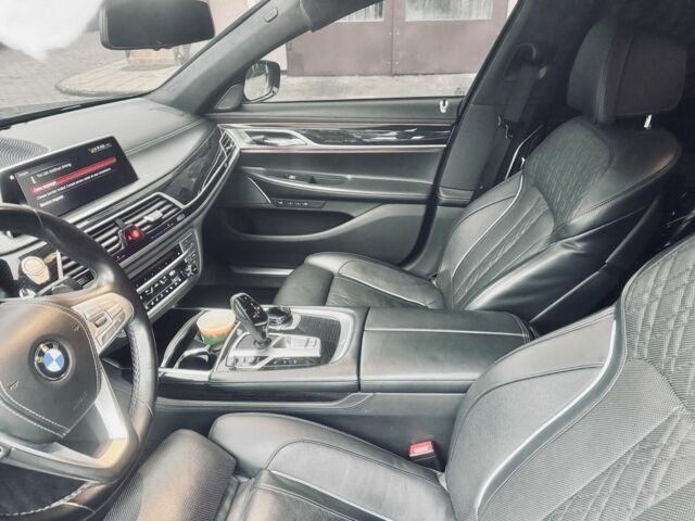 Чорний БМВ 7 Серія, об'ємом двигуна 4.4 л та пробігом 56 тис. км за 25800 $, фото 9 на Automoto.ua