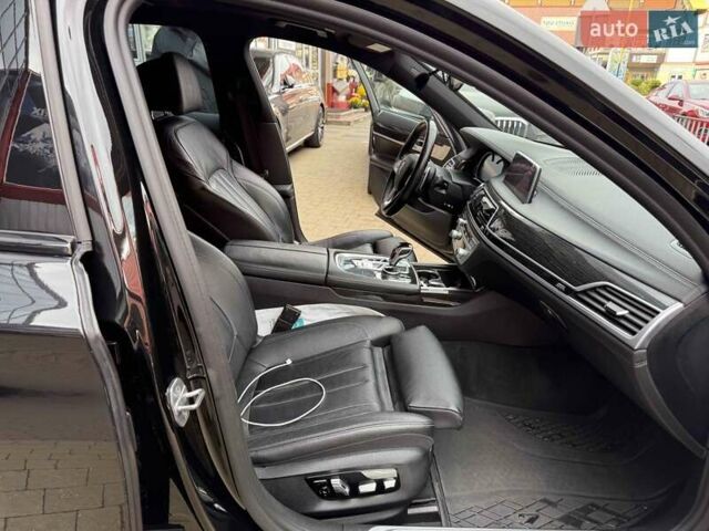 БМВ 7 Серія 2019 у Львові на Automoto.ua Чорний БМВ 7 Серія, об'ємом двигуна 3 л та пробігом 141 тис. км за 36400 $, фото 50 на Automoto.ua