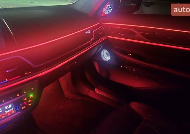 Черный БМВ 7 Серия, объемом двигателя 2.99 л и пробегом 160 тыс. км за 74000 $, фото 31 на Automoto.ua