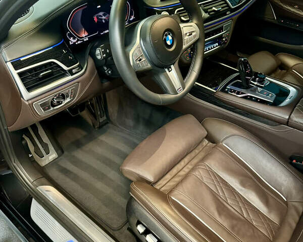 Черный БМВ 7 Серия, объемом двигателя 2.99 л и пробегом 130 тыс. км за 73000 $, фото 15 на Automoto.ua