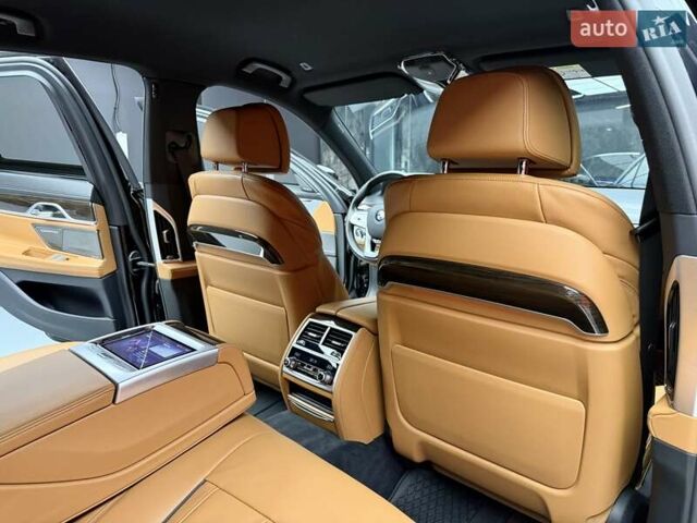 Черный БМВ 7 Серия, объемом двигателя 3 л и пробегом 109 тыс. км за 73900 $, фото 51 на Automoto.ua