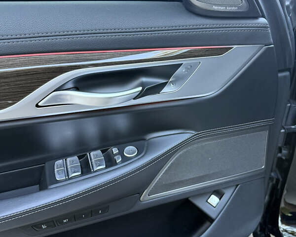 БМВ 7 Серія 2020 у Києві на Automoto.ua Чорний БМВ 7 Серія, об'ємом двигуна 3 л та пробігом 126 тис. км за 53000 $, фото 27 на Automoto.ua