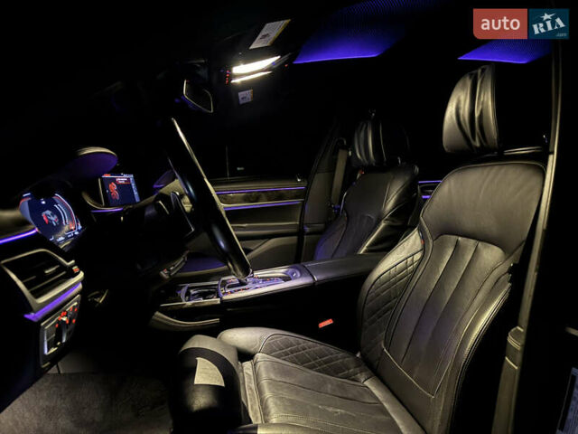 Черный БМВ 7 Серия, объемом двигателя 4.39 л и пробегом 85 тыс. км за 49000 $, фото 33 на Automoto.ua