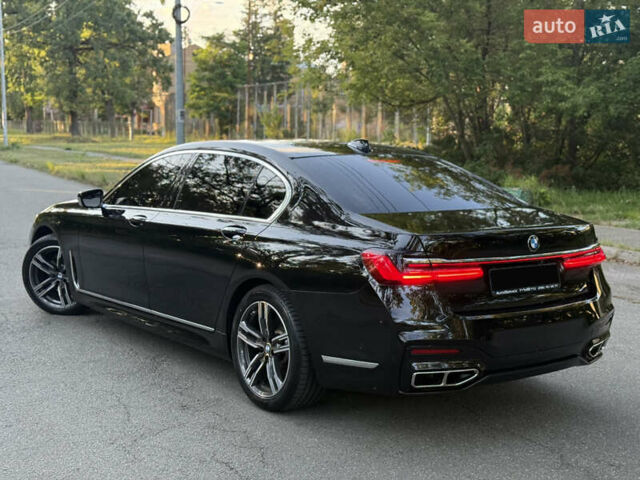 БМВ 7 Серія 2020 у Києві на Automoto.ua Чорний БМВ 7 Серія, об'ємом двигуна 3 л та пробігом 126 тис. км за 53000 $, фото 11 на Automoto.ua