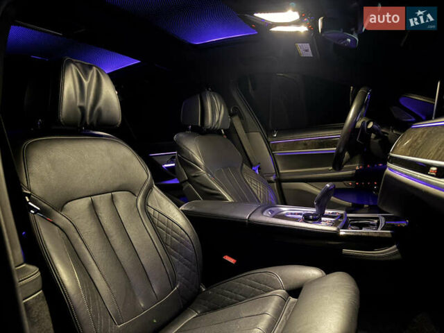 Черный БМВ 7 Серия, объемом двигателя 4.39 л и пробегом 85 тыс. км за 49000 $, фото 4 на Automoto.ua