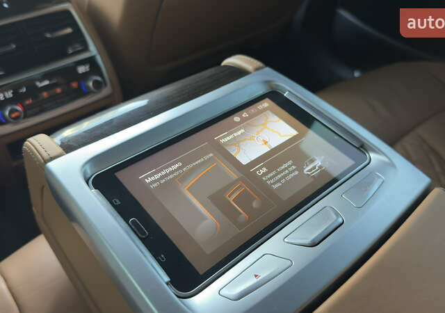 Черный БМВ 7 Серия, объемом двигателя 2.99 л и пробегом 105 тыс. км за 59900 $, фото 11 на Automoto.ua