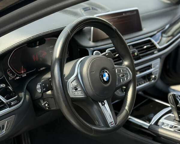 Черный БМВ 7 Серия, объемом двигателя 2.99 л и пробегом 68 тыс. км за 83000 $, фото 25 на Automoto.ua