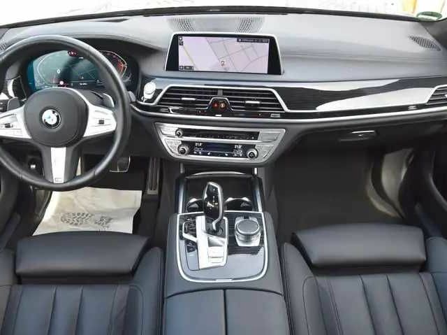 Черный БМВ 7 Серия, объемом двигателя 3 л и пробегом 121 тыс. км за 39000 $, фото 7 на Automoto.ua